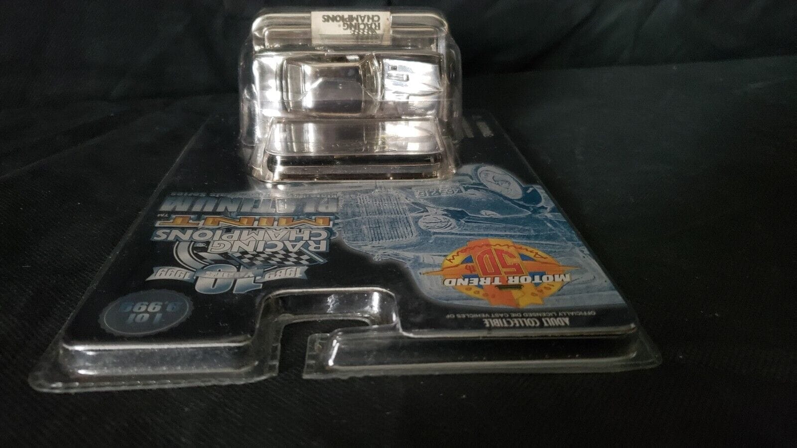 1968 Pontiac Firebird 1:64 Platinum Racing Champions Diecast Toy Car - Image 14