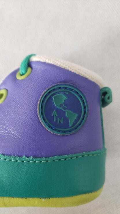 Retro Weebok 1990s Unisex Newborn Sneakers Reebok High Top Baby Bootie Shoes - Image 3
