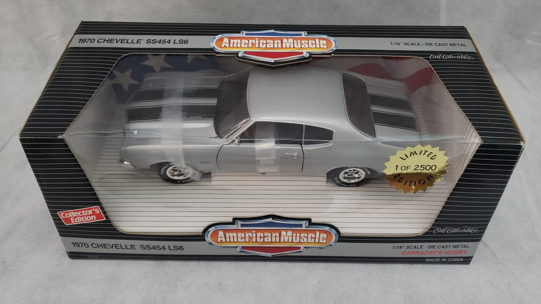 1970 Chevy Chevelle SS 454 LS6 Ertl Diecast Cortez Silver 1:18 Scale