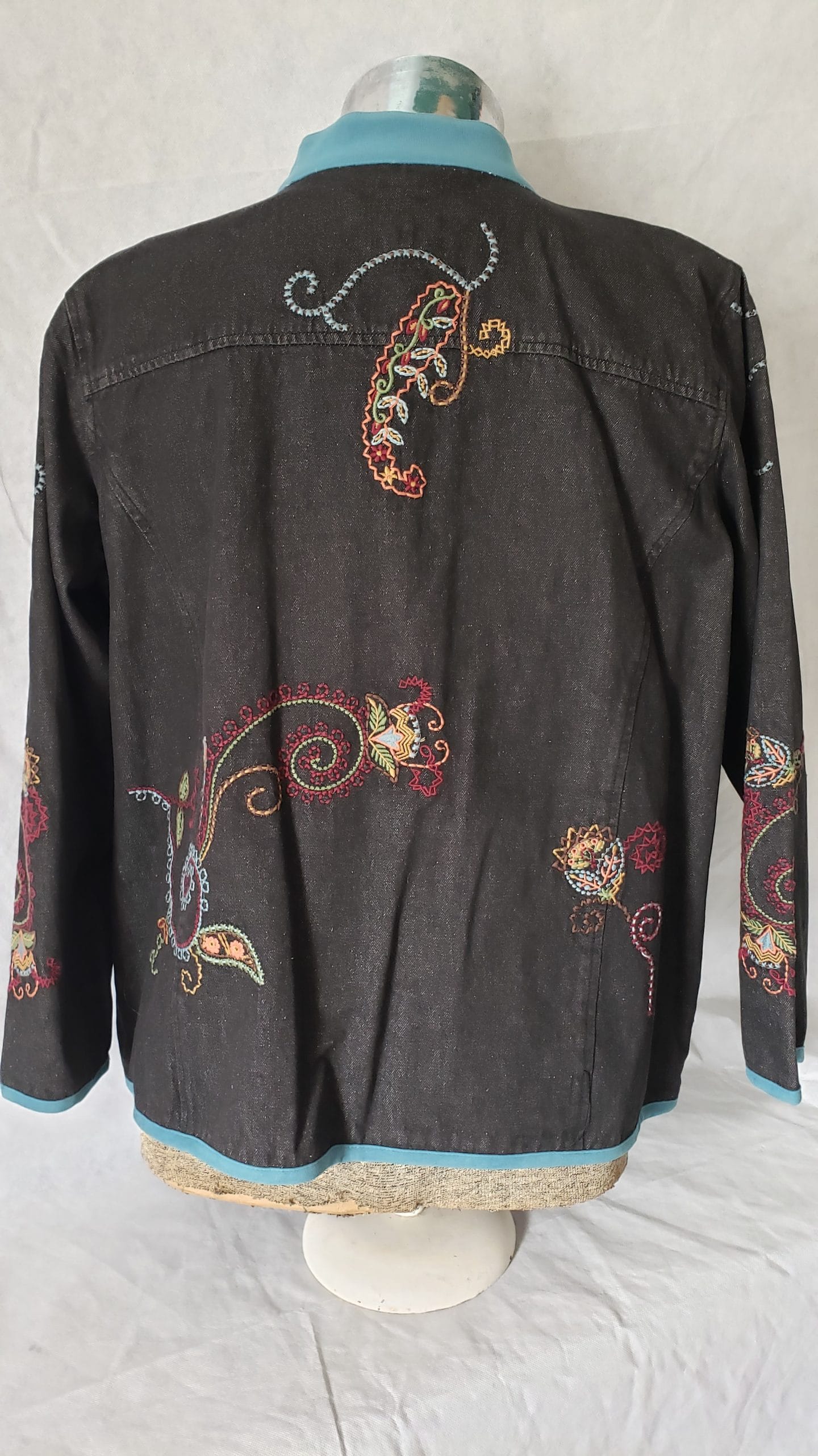 Denim & Co Women’s Paisley Embroidered Jacket – Boho Style – Plus 1X - Image 11