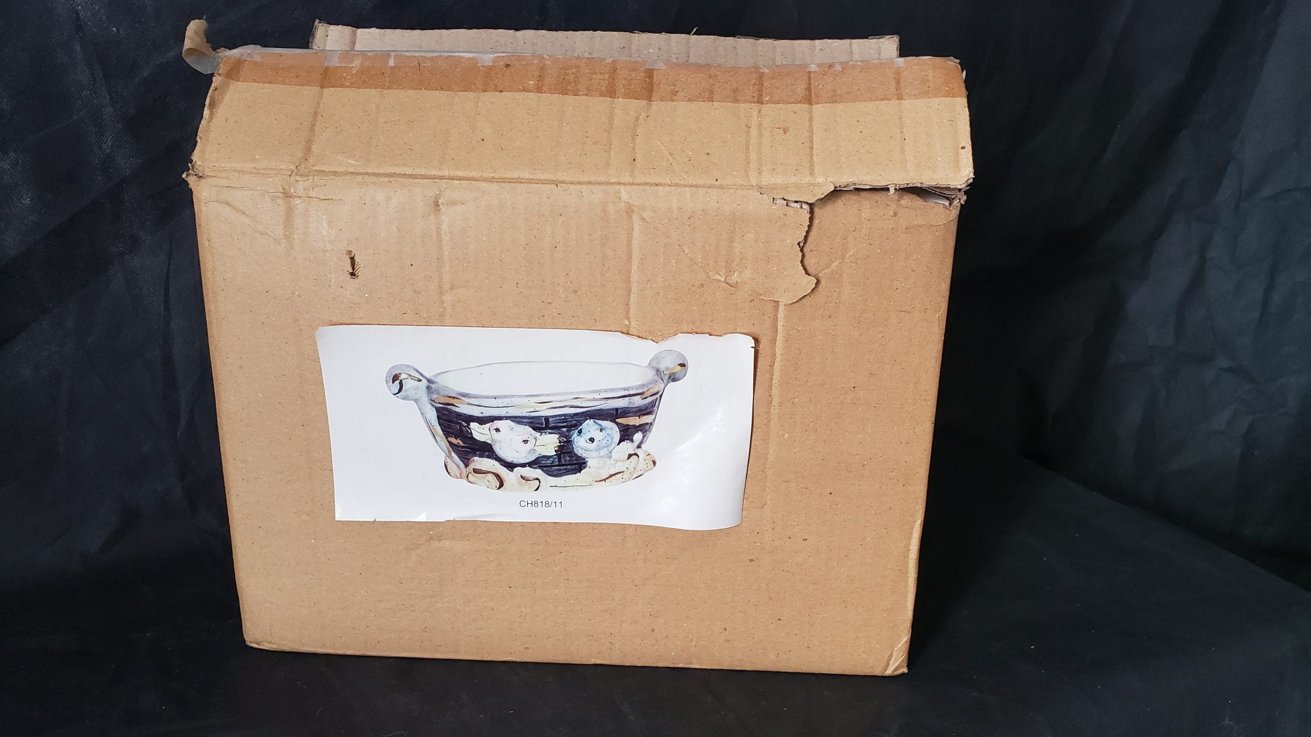Ceramic Noah’s Ark Casserole Bowl – Decorative Serveware – Storybook Design - Image 20