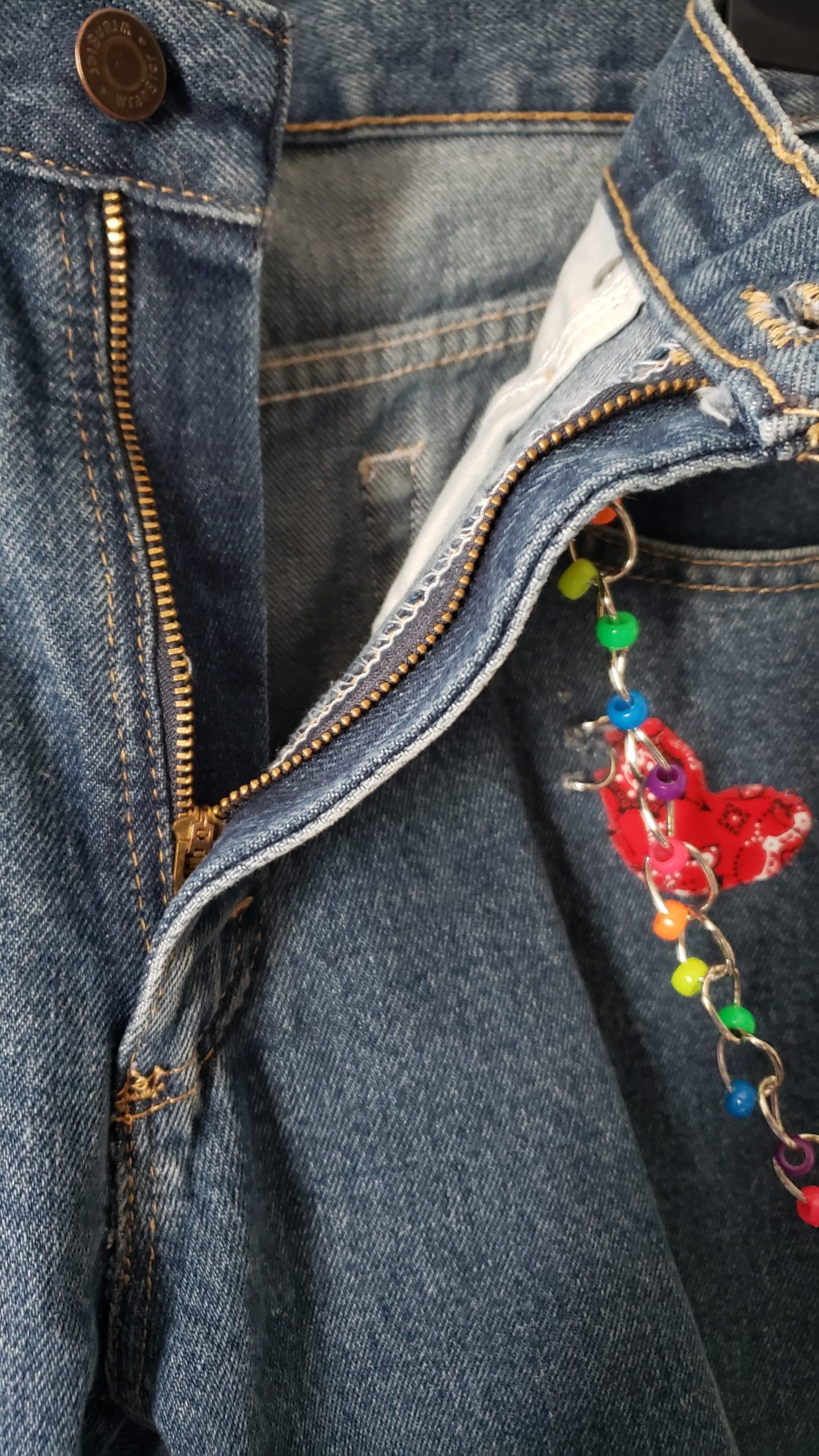 Men’s Upcycled Denim Jeans – Boho Patchwork Peace Wrangler Style – Size 32 - Image 19