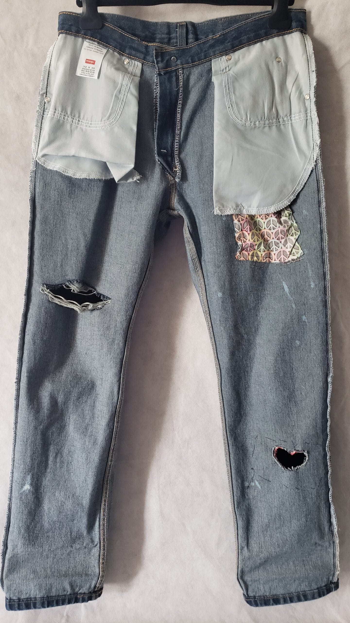 Men’s Upcycled Denim Jeans – Boho Patchwork Peace Wrangler Style – Size 32 - Image 23