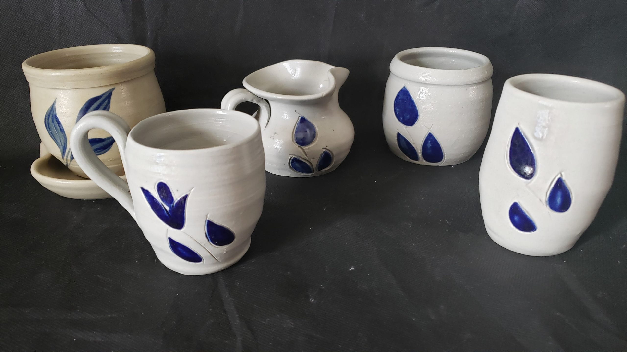 Vintage Williamsburg Cobalt Blue Pottery Tea Set – Leaf Design Cup, Creamer & Sugar - Image 14