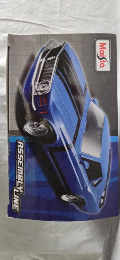Blue 1970 Ford Mustang Boss 302 1:24 Scale Model Kit Diecast Toy Car Maisto - Image 20