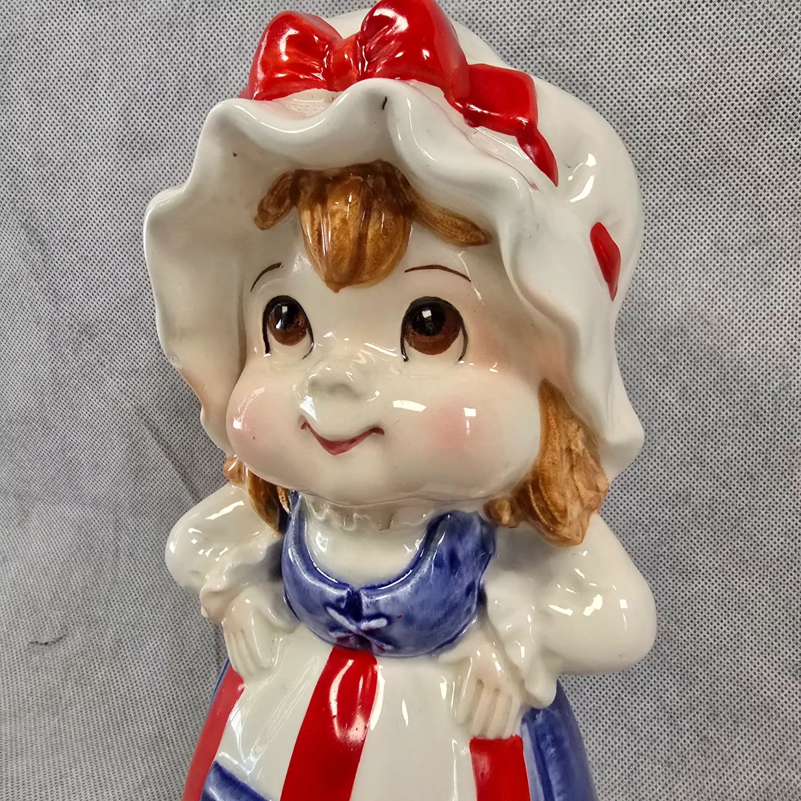 Vintage Lefton Patriotic Ceramic Figurine – Uncle Sam & Betsy Ross Piggy Bank - Image 12