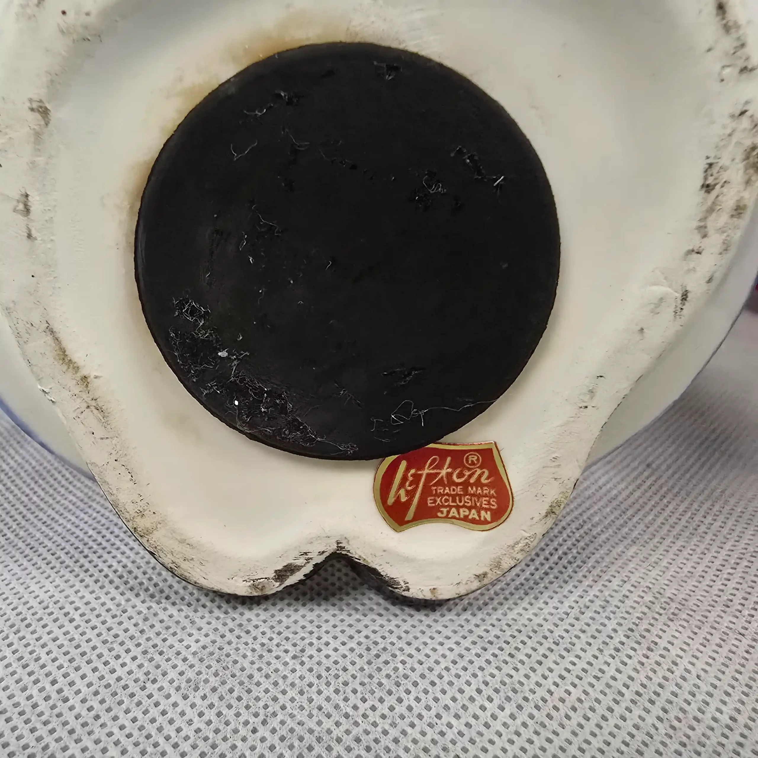 Vintage Lefton Patriotic Ceramic Figurine – Uncle Sam & Betsy Ross Piggy Bank - Image 9